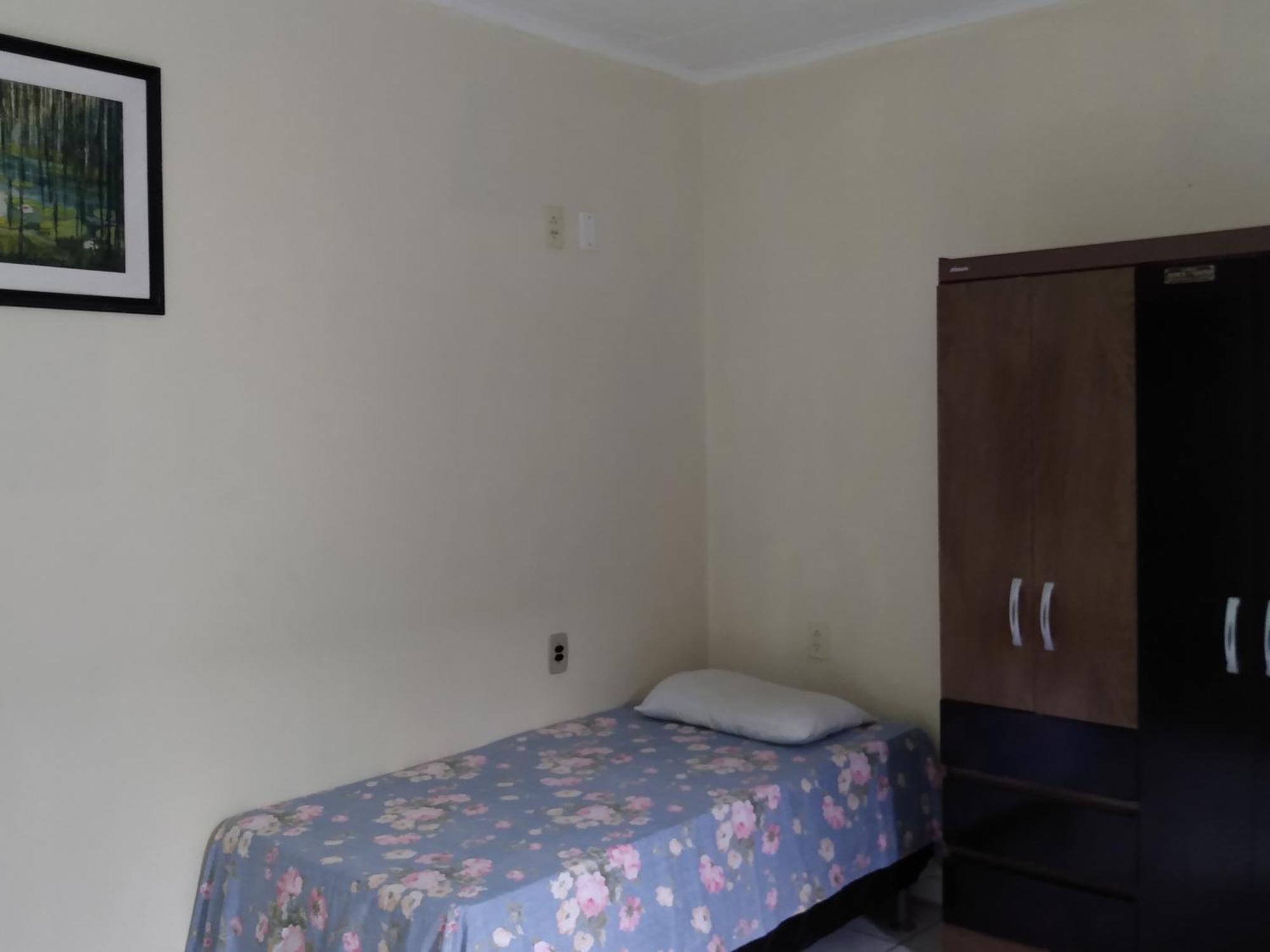 Residencial Andrea House Quarto em Acomodações Particulares